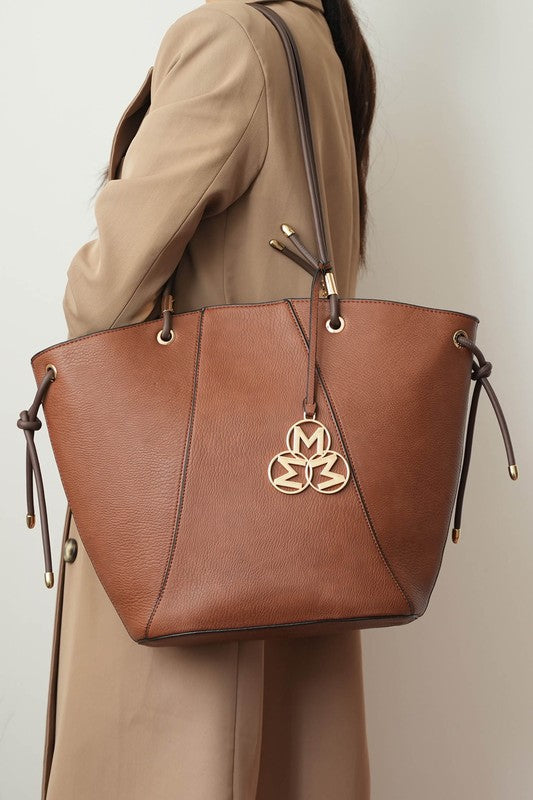 22945386_25d42e78-70ab-4cae-94d8-7787015253d1